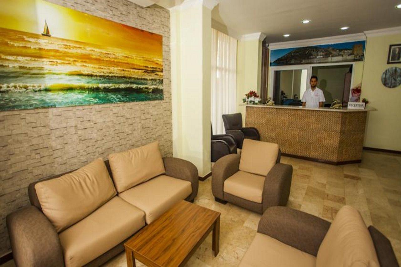 אלאניה Boreas Suit Hotel מראה חיצוני תמונה