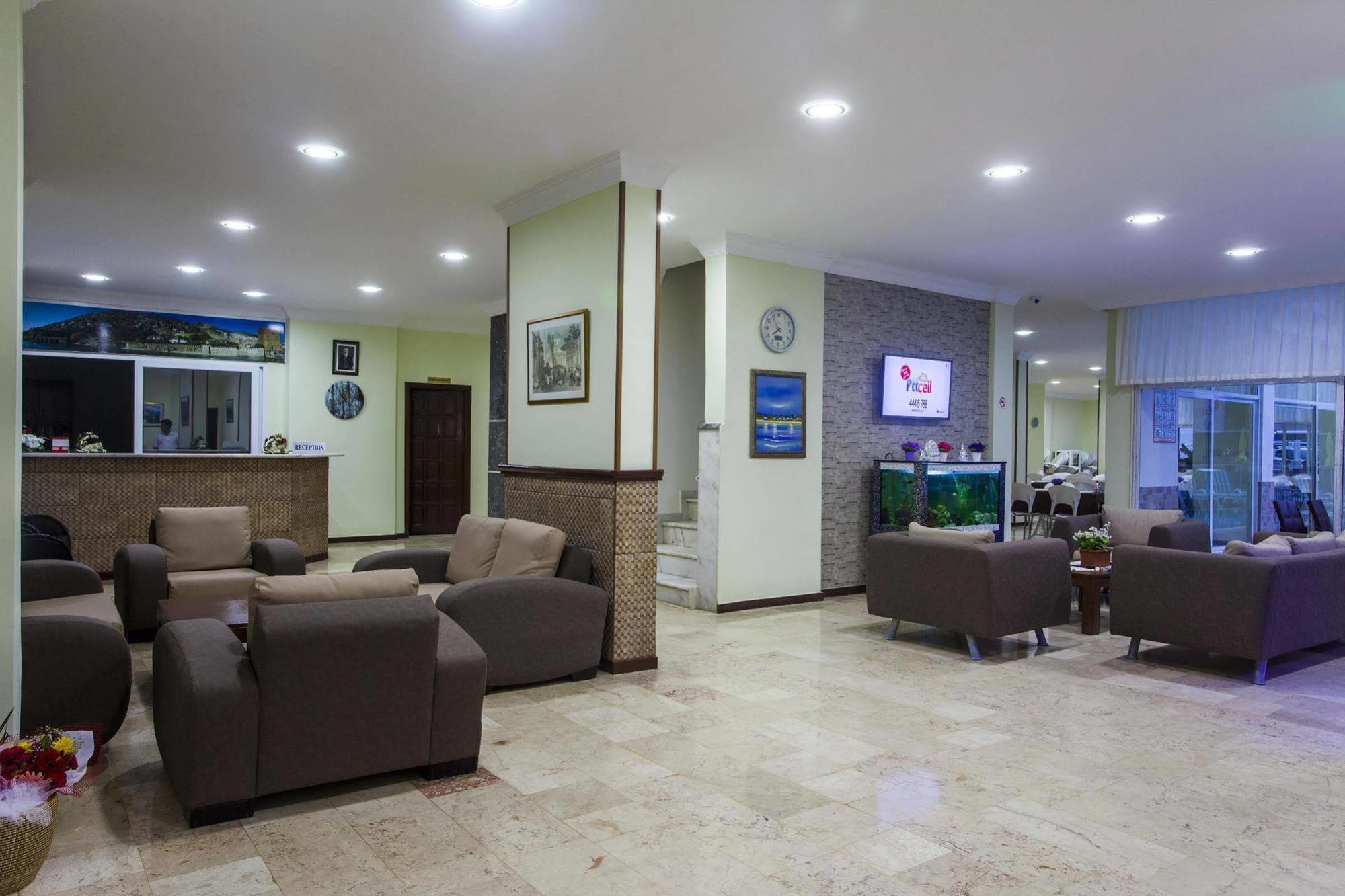 אלאניה Boreas Suit Hotel מראה חיצוני תמונה
