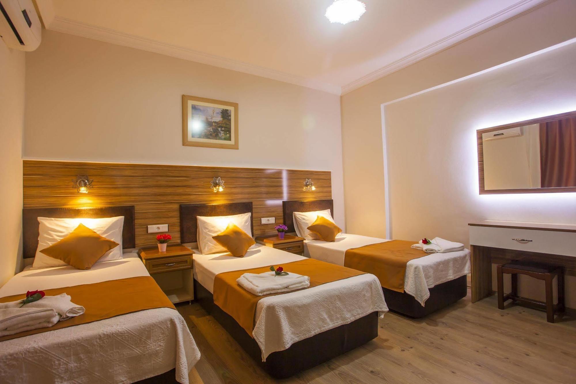 אלאניה Boreas Suit Hotel מראה חיצוני תמונה