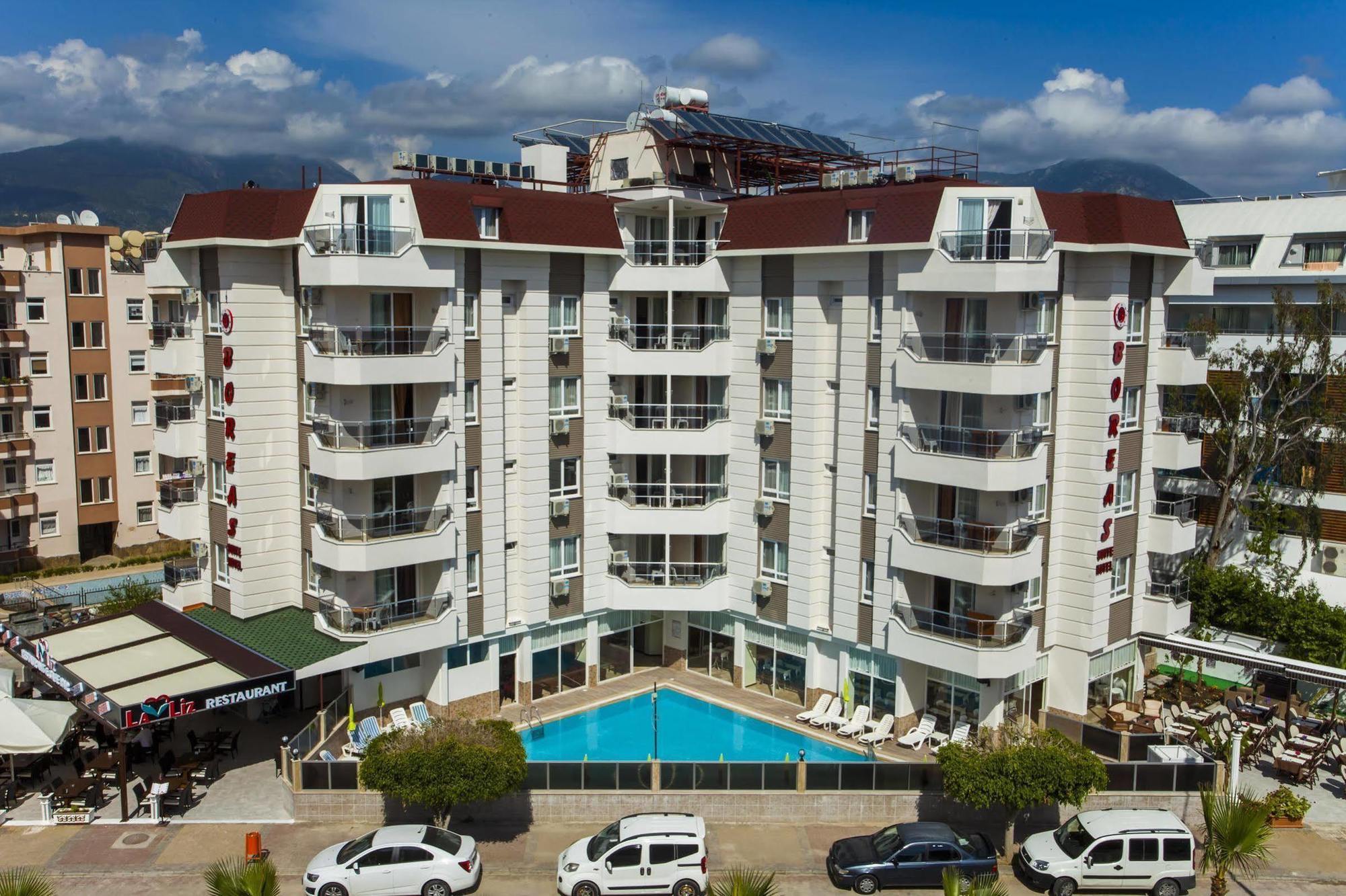 אלאניה Boreas Suit Hotel מראה חיצוני תמונה